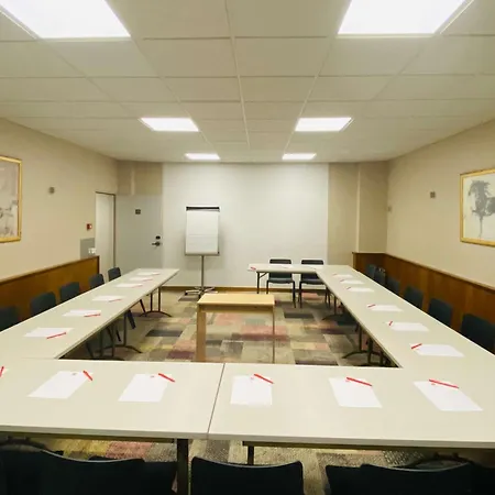 Ibis Saint-omer Centre 3*