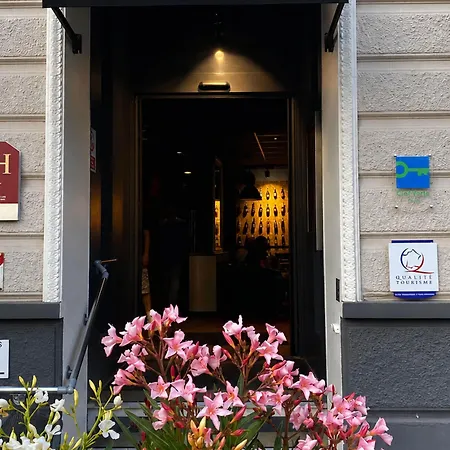 מלון Ibis Saint-omer Centre 3*