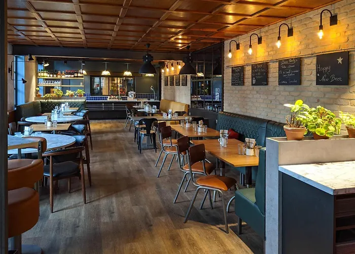 Ibis Saint-omer Centre Hotel 3*