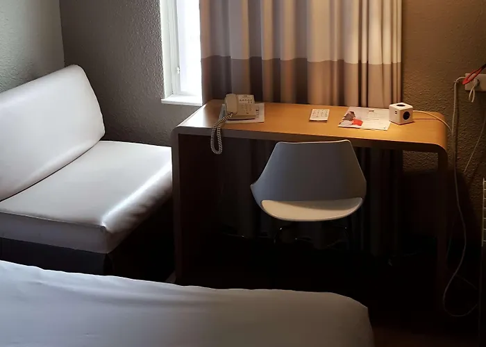 Ibis Saint-omer Centre Hotel 3*
