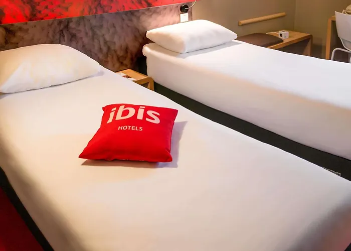 Ibis Saint-omer Centre Hotel 3*